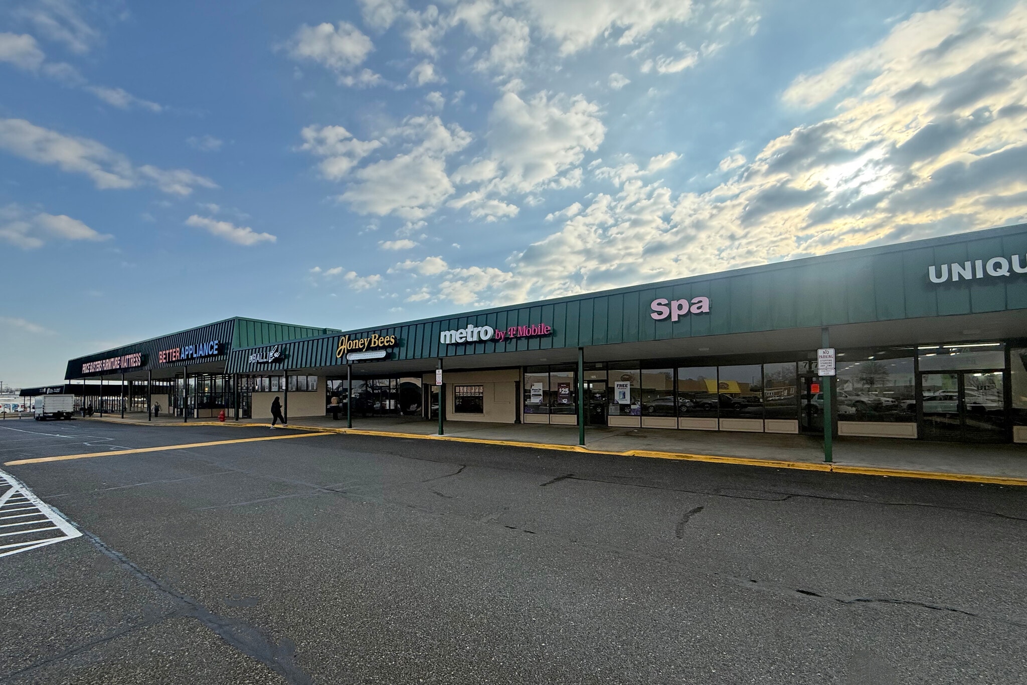 7702-7794 Marlboro Pike, Forestville, MD for Rent