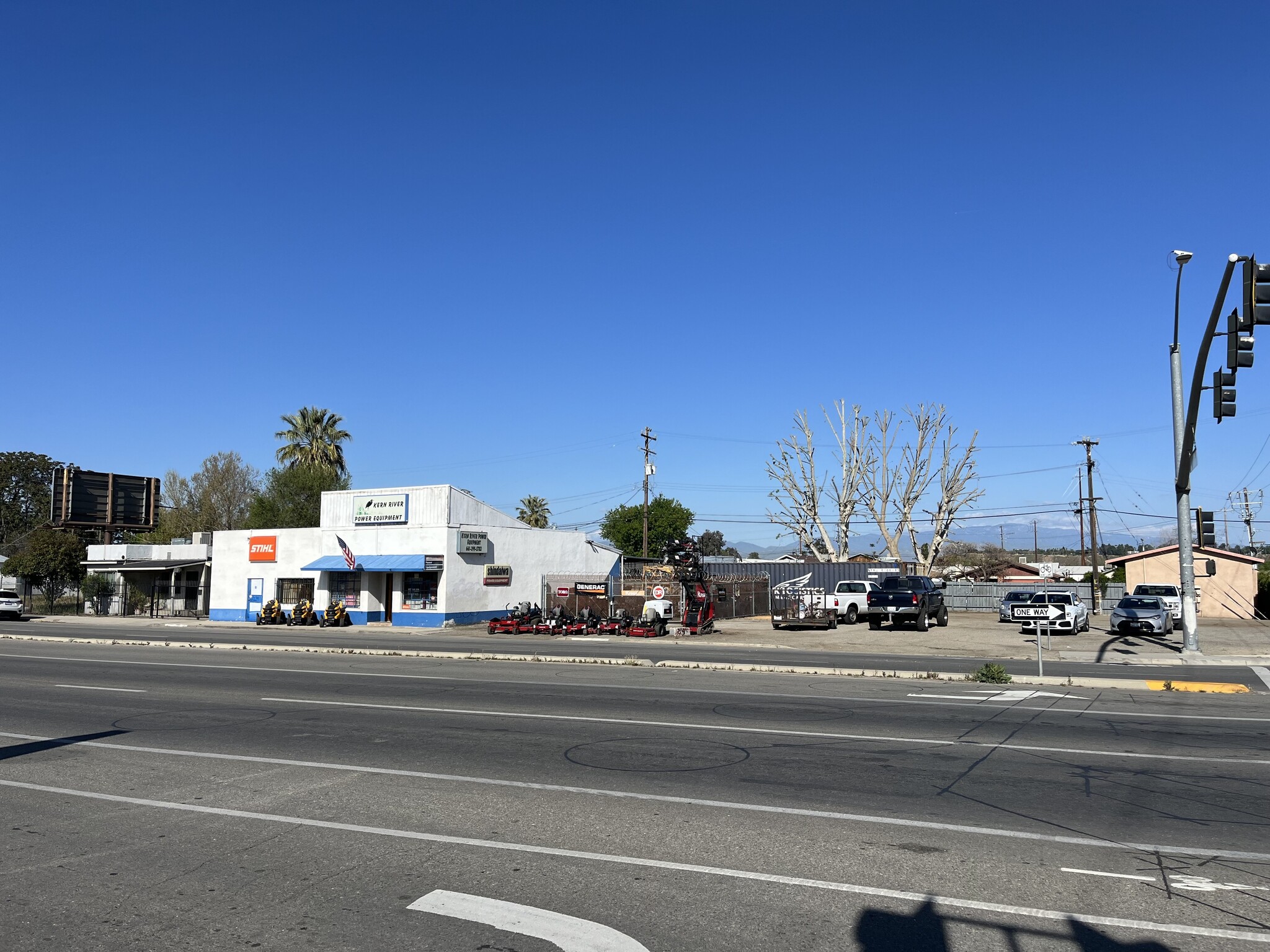 108 N Chester Ave, Bakersfield, CA for Rent