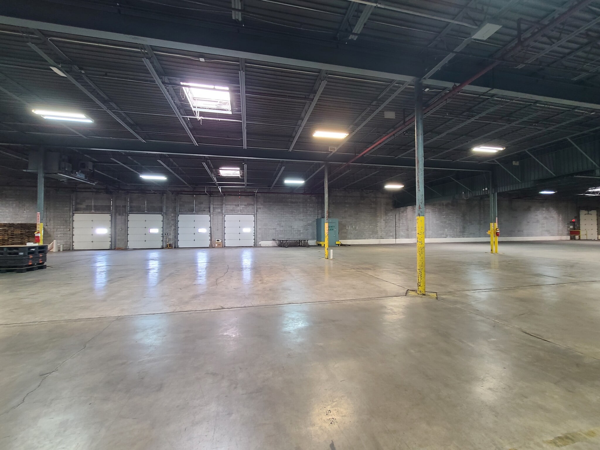 3320 W Ferguson Rd, Fort Wayne, IN for Rent