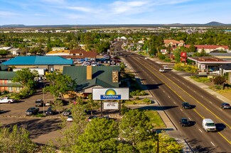 Show Low, AZ Restaurant - 480 W Deuce of Clubs