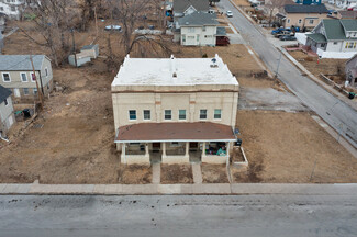 Omaha, NE Apartments - 2608 Rees St