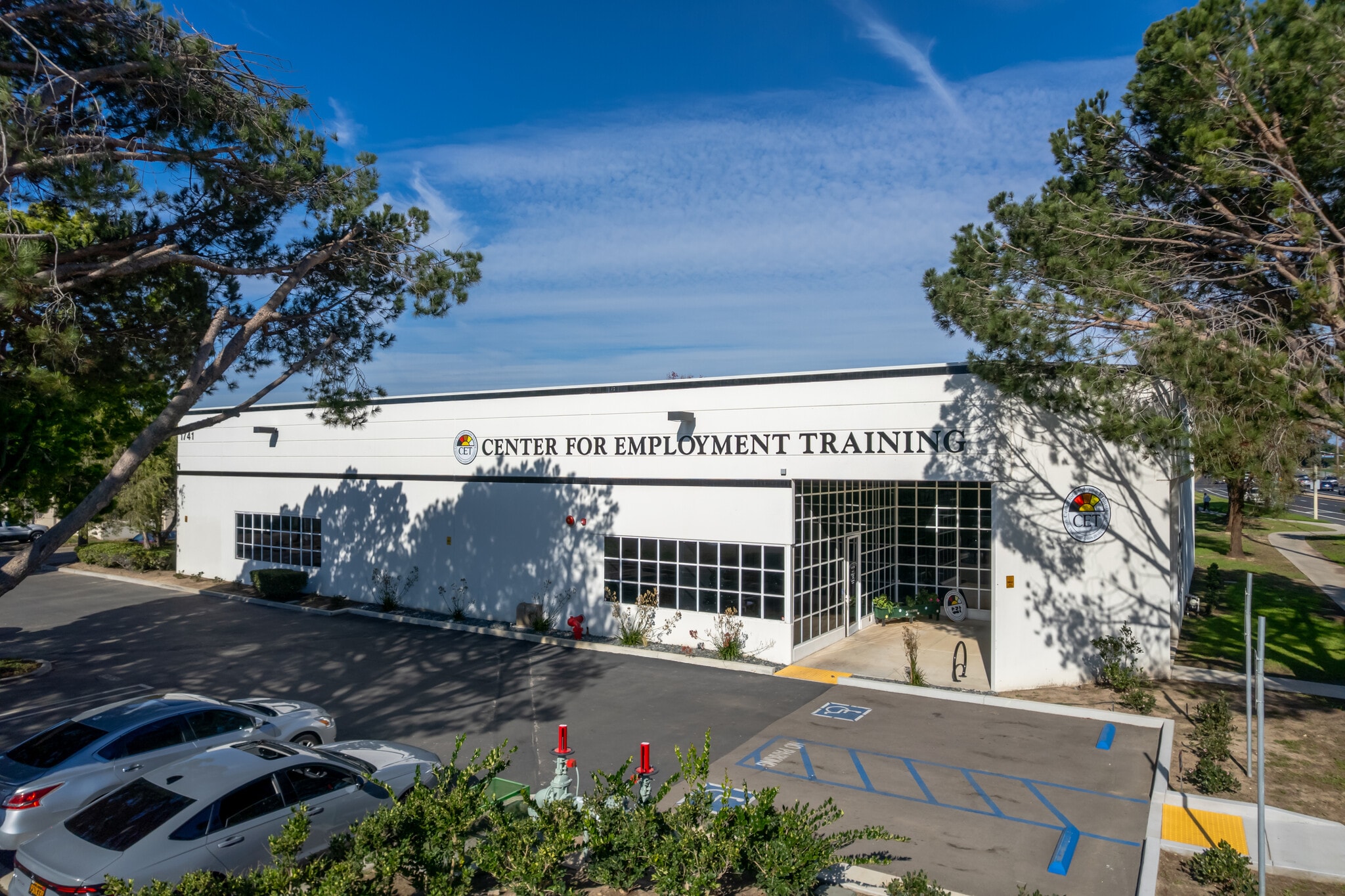 1741 Fiske Pl, Oxnard, CA for Sale