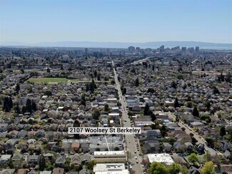 2103-2107 Woolsey St  