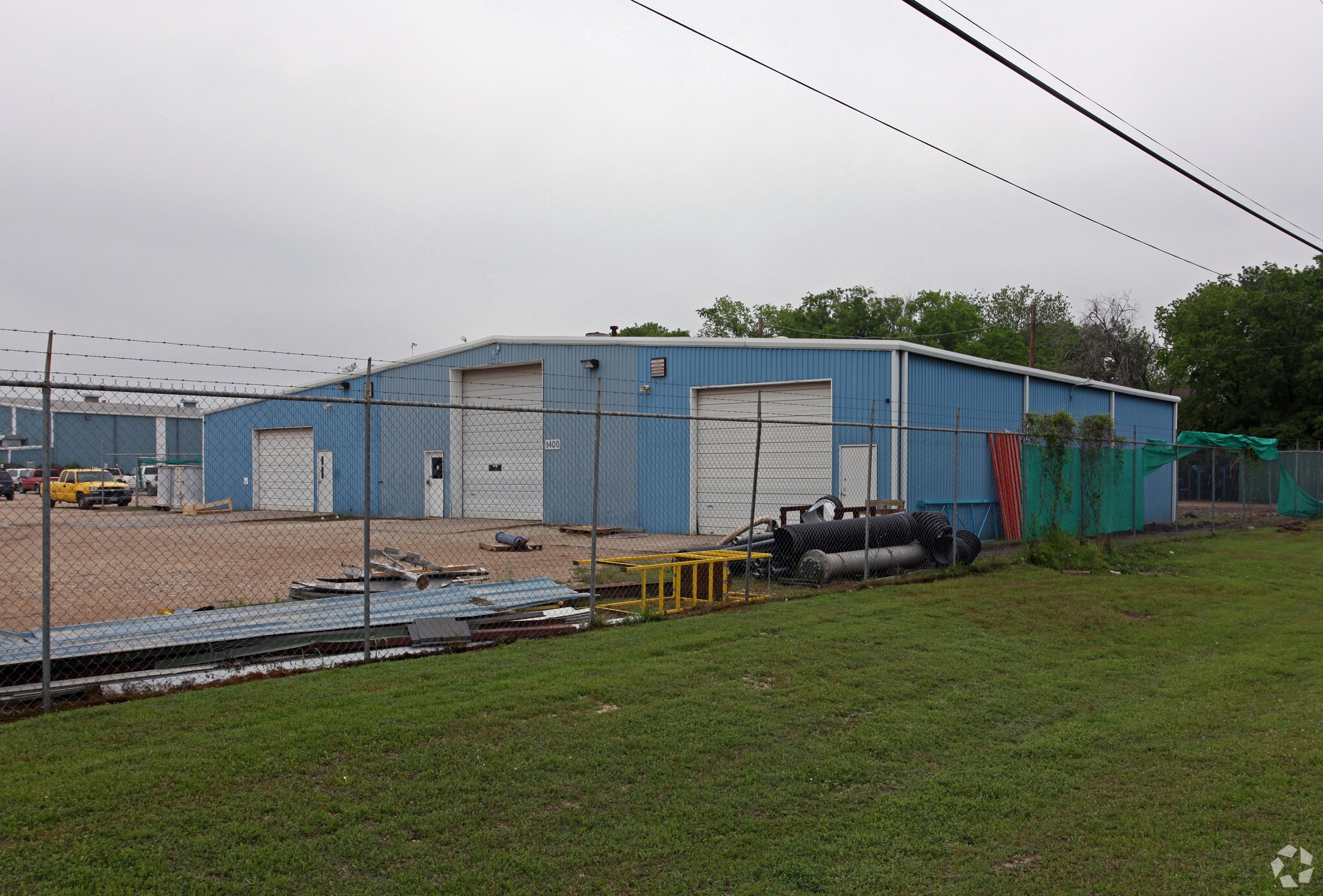 1400 W Marvin Ave, Waxahachie, TX for Sale