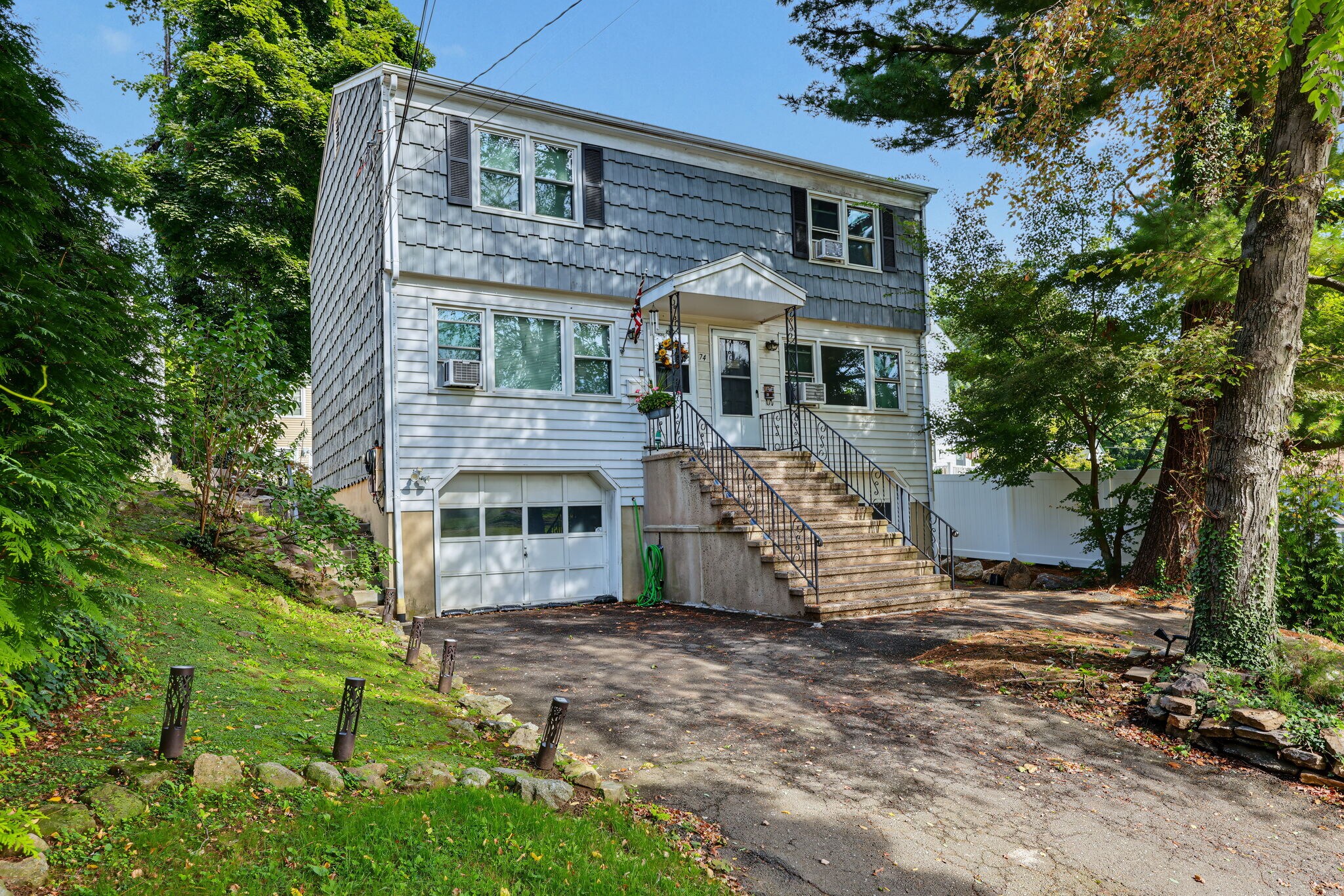 74 View St W, Greenwich, CT for Sale