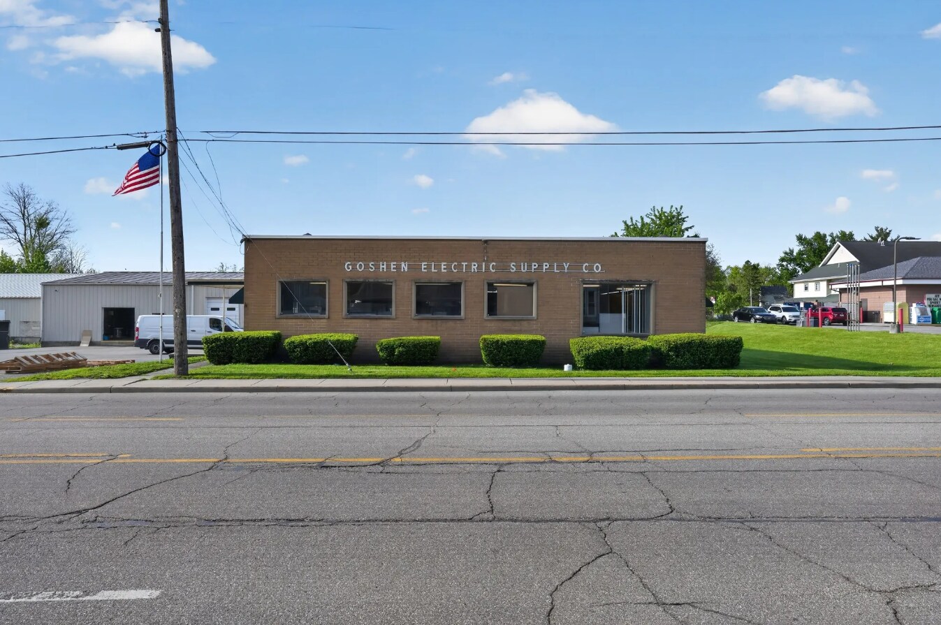 808 W Lincoln Ave, Goshen, IN for Sale