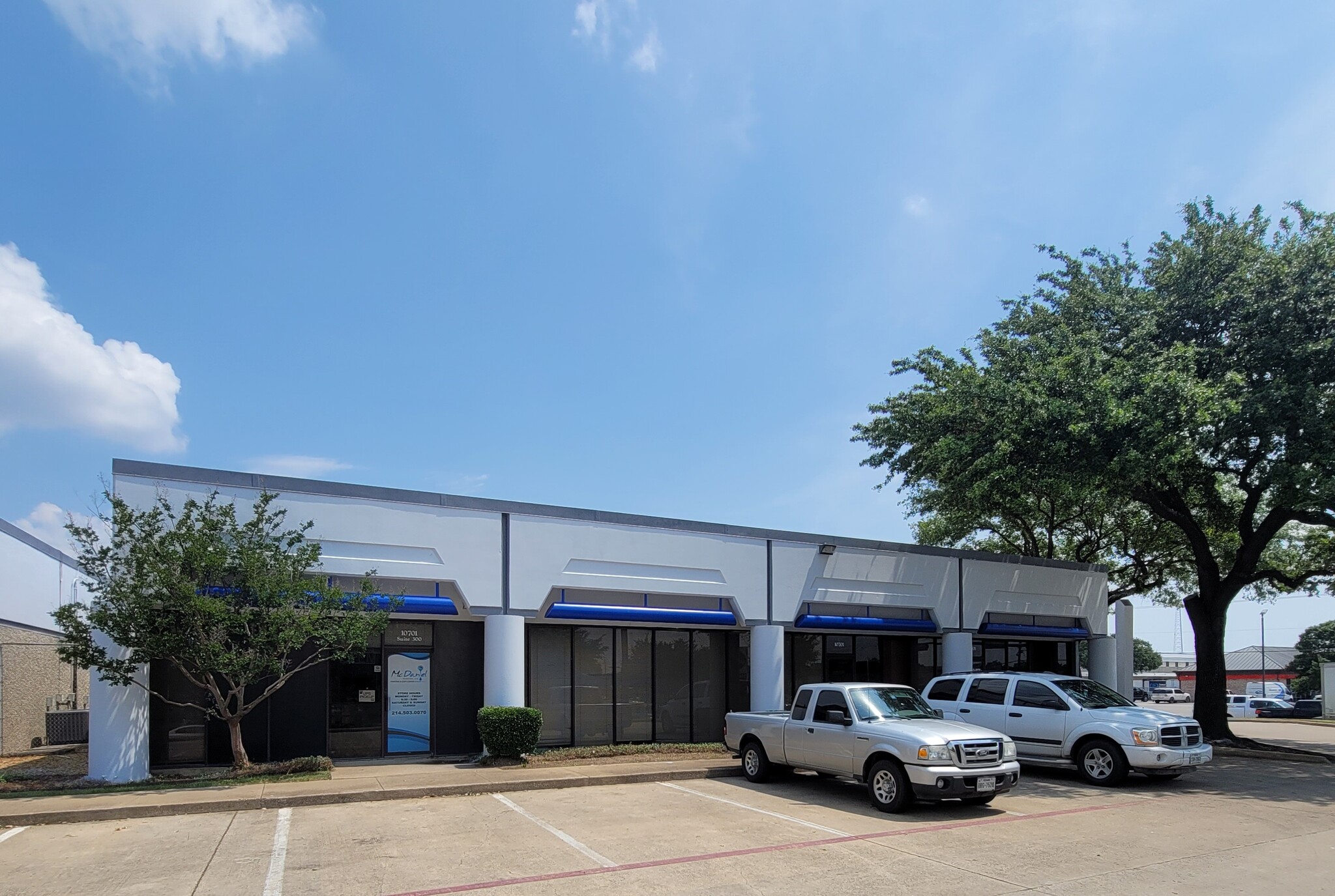 10701-10727 Plano Rd, Dallas, TX for Rent