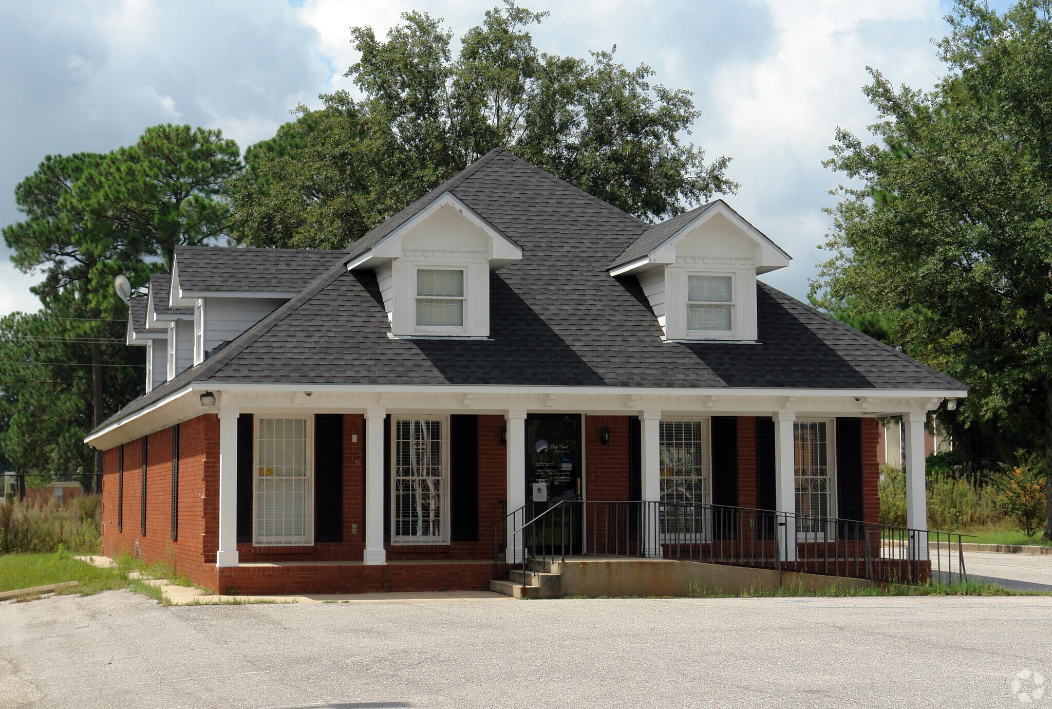 4313 Downtowner Loop S, Mobile, AL for Sale