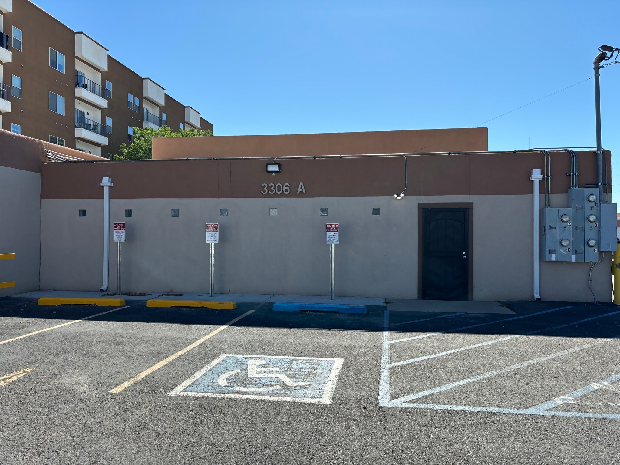 3306 4th St NW, Albuquerque, NM for Rent