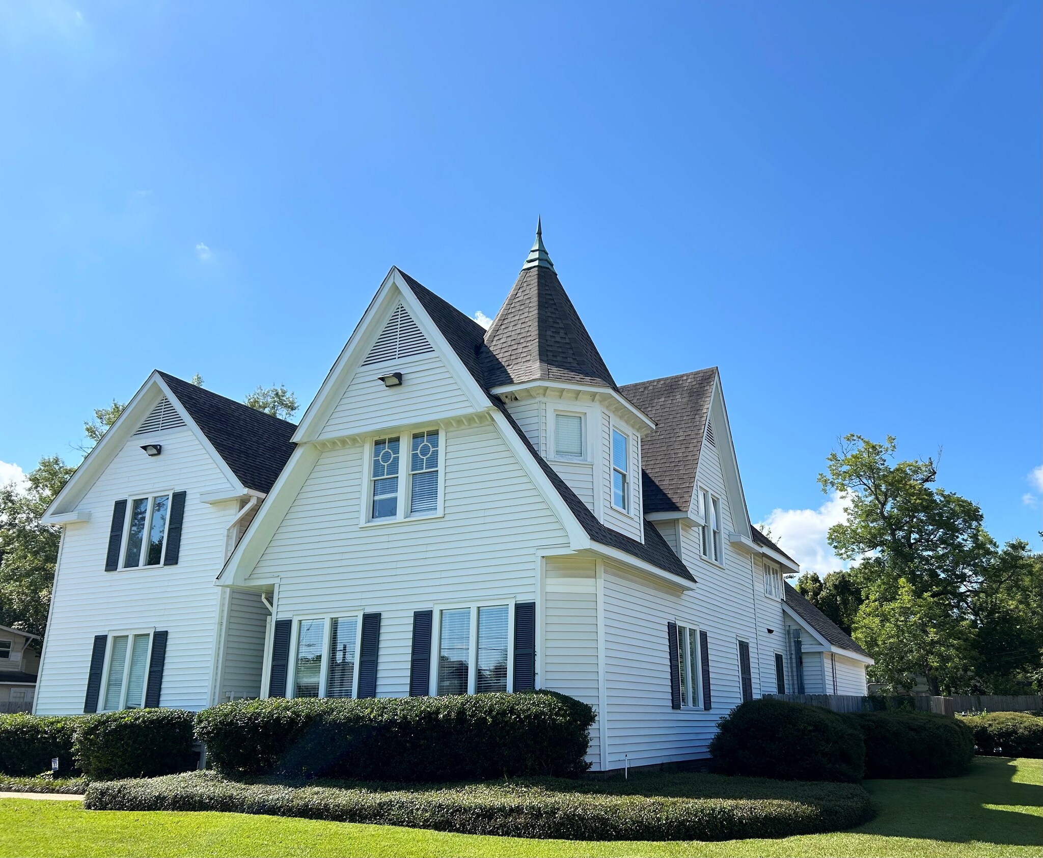 1835 Old Shell Rd, Mobile, AL for Rent