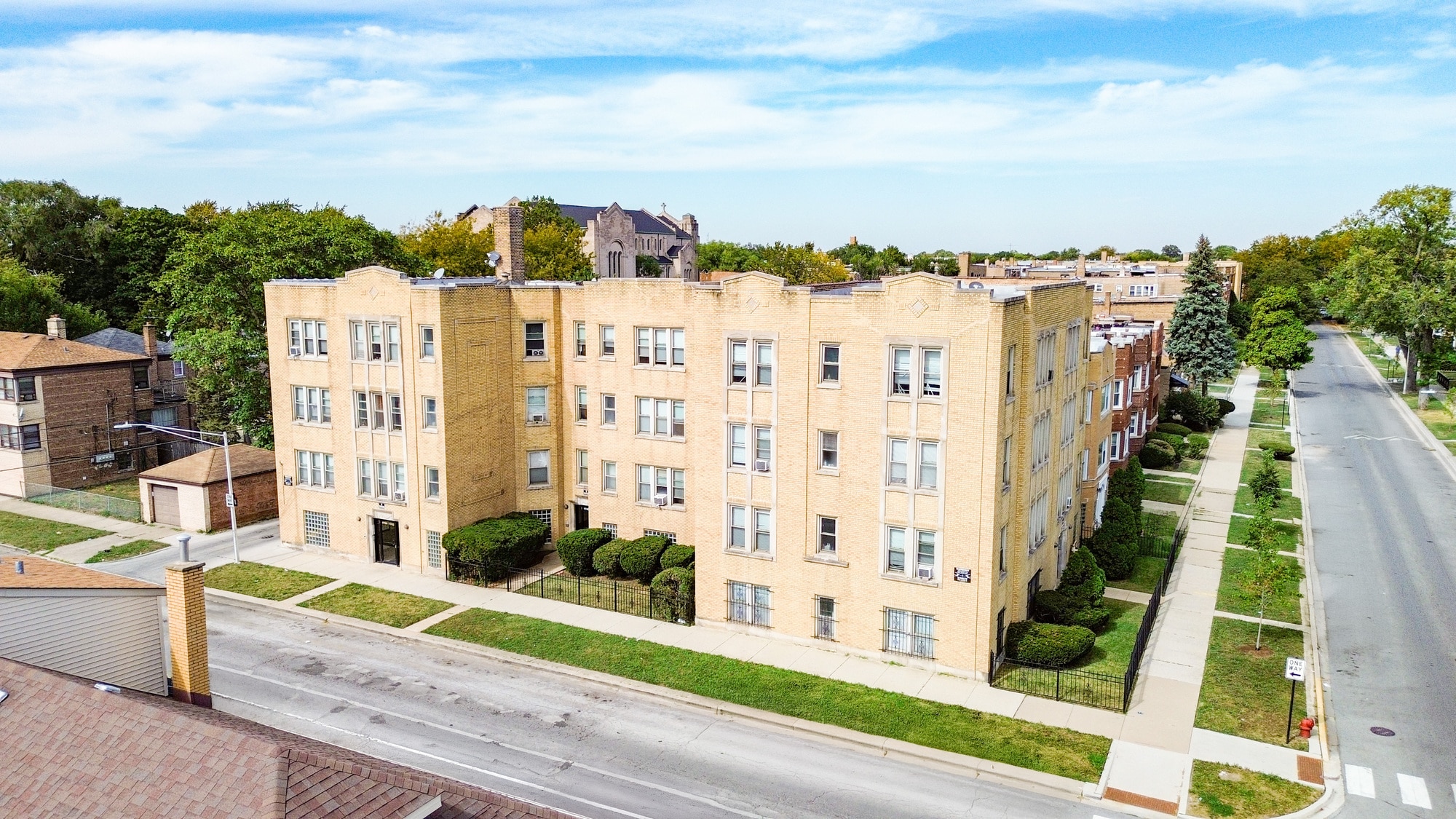 8058 S Hermitage Ave, Chicago, IL for Sale