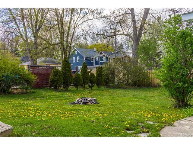 510 W University Dr, Rochester, MI for Sale