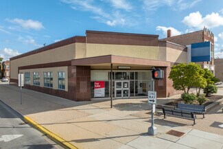 Berwyn, IL Bank - 6650 Cermak Rd