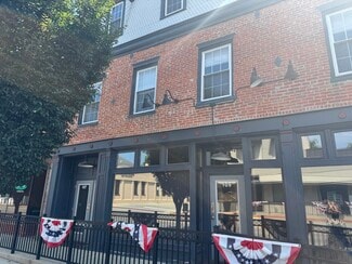 Columbia, IL Office - 109 N Main St