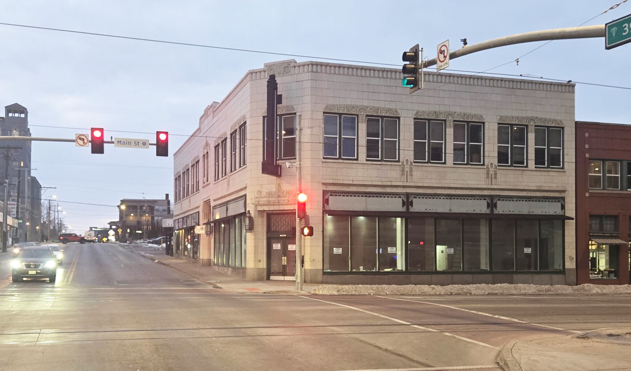 3850 Main St, Kansas City, MO for Rent
