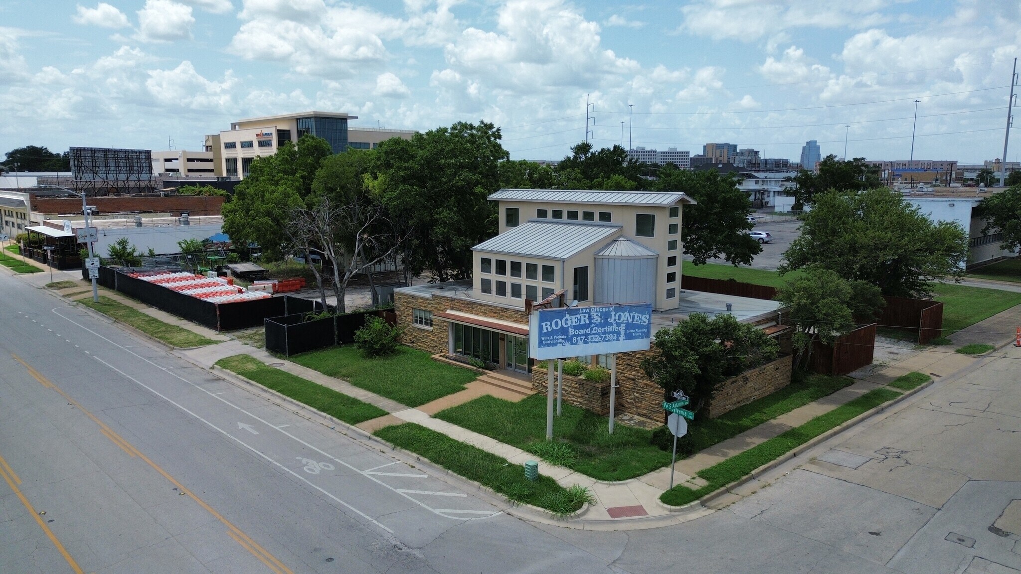1100 Pennsylvania Ave, Fort Worth, TX for Sale
