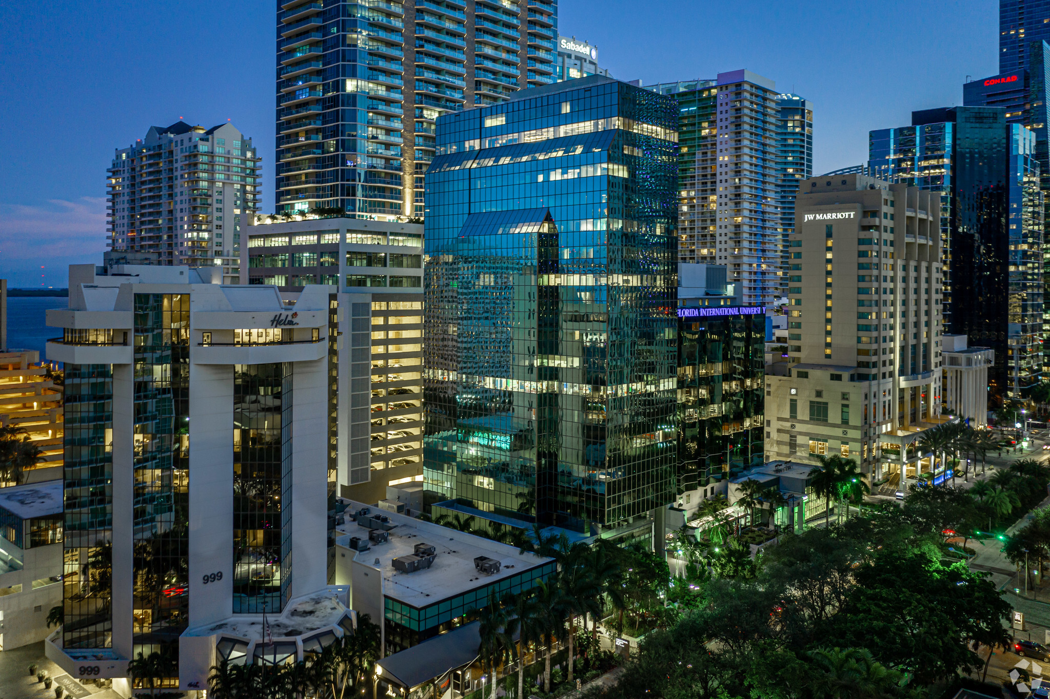 1101 Brickell Ave, Miami, FL for Rent