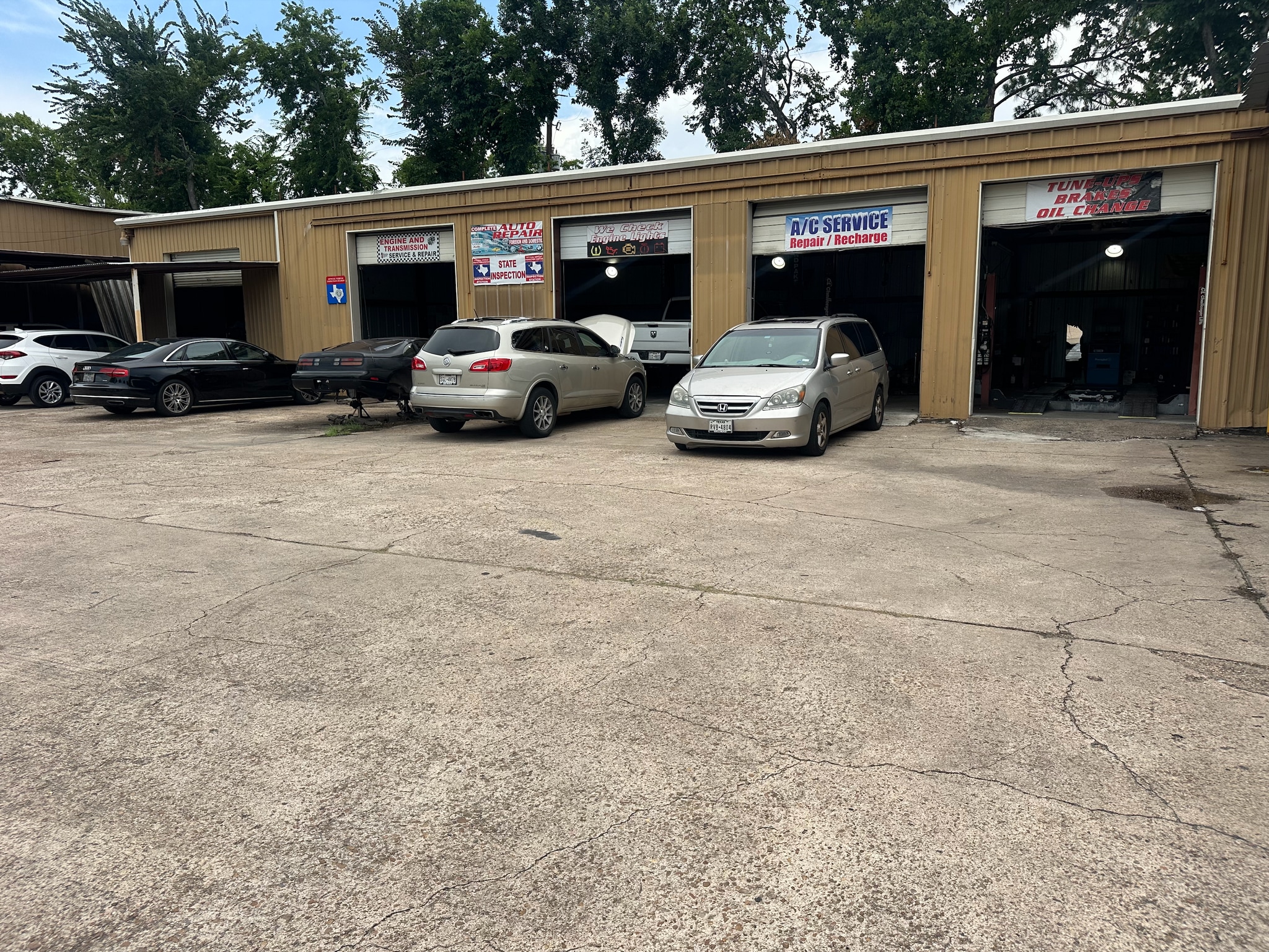 1428 Blalock Rd, Houston, TX for Sale