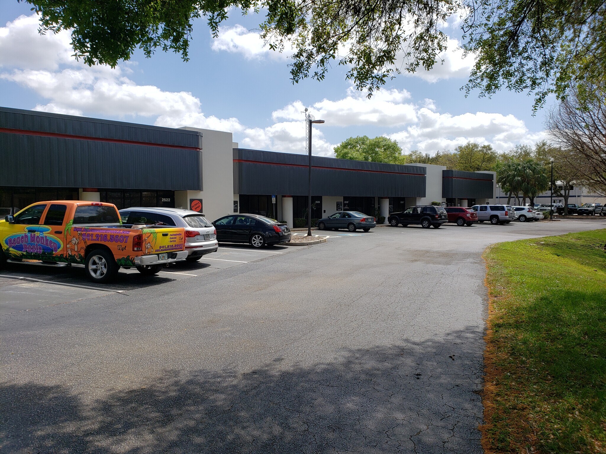 2530 Trailmate Dr, Sarasota, FL for Rent