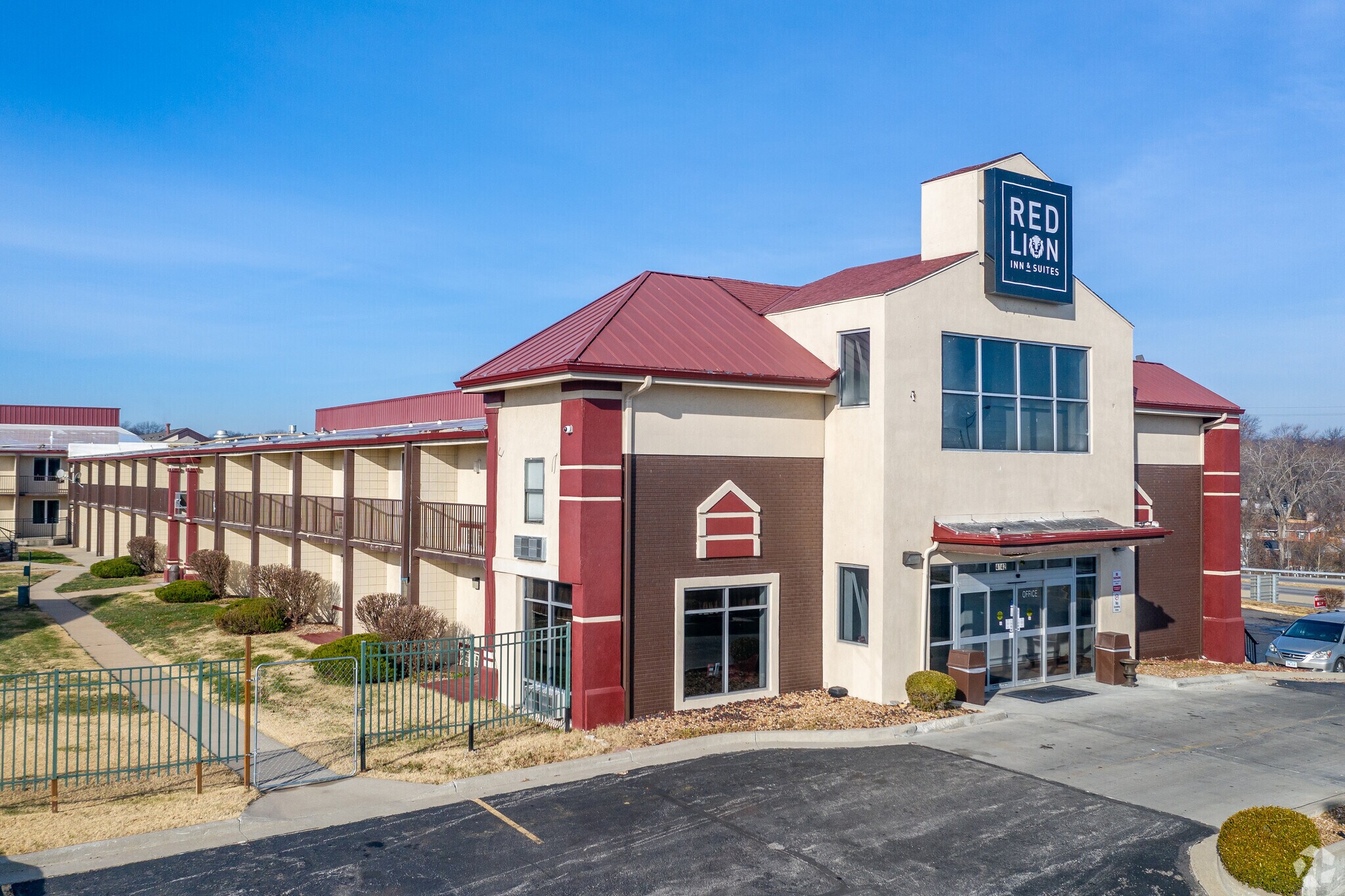 4142 S Noland Rd, Independence, MO for Sale