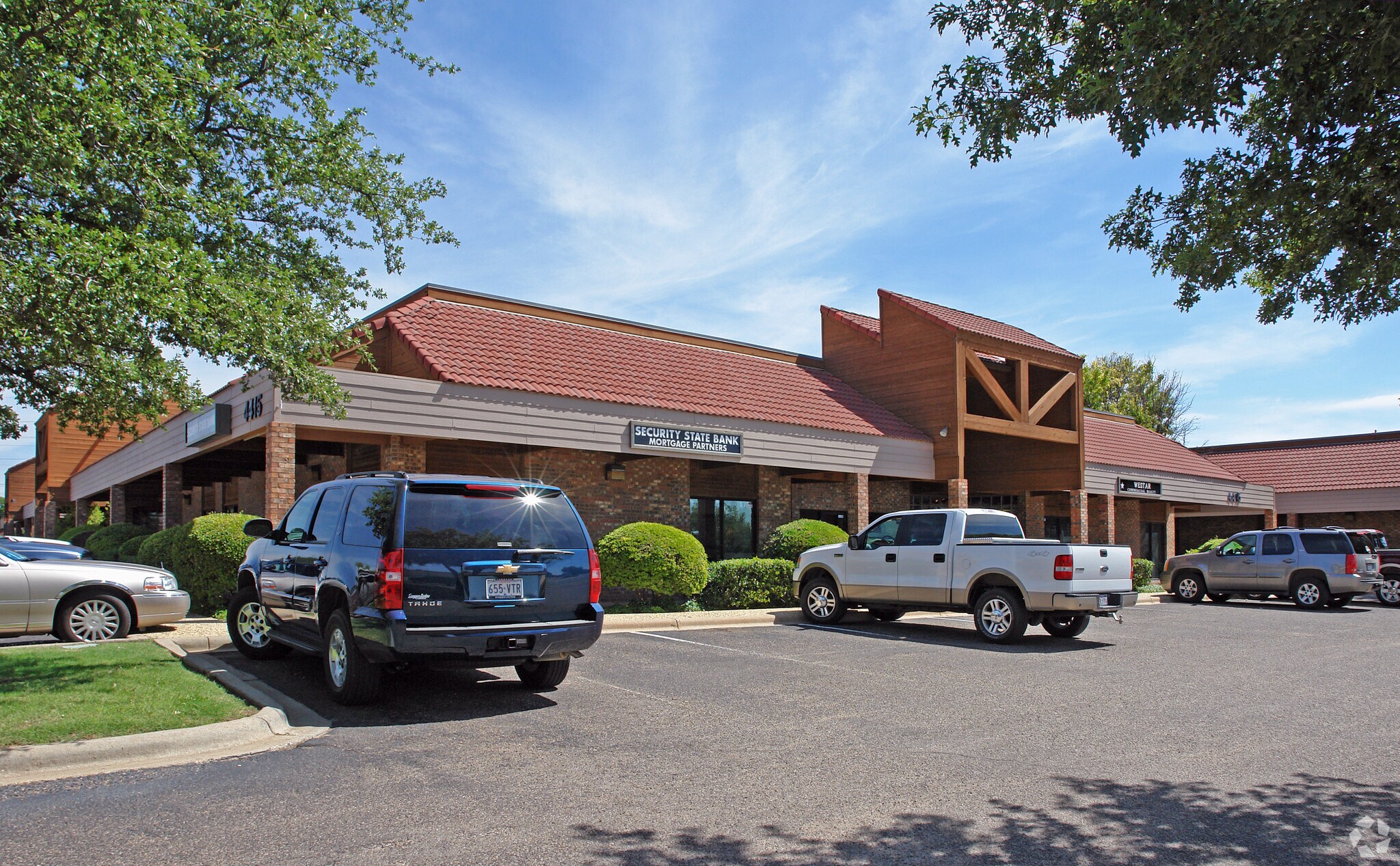 4415-4417 71st St, Lubbock, TX for Sale