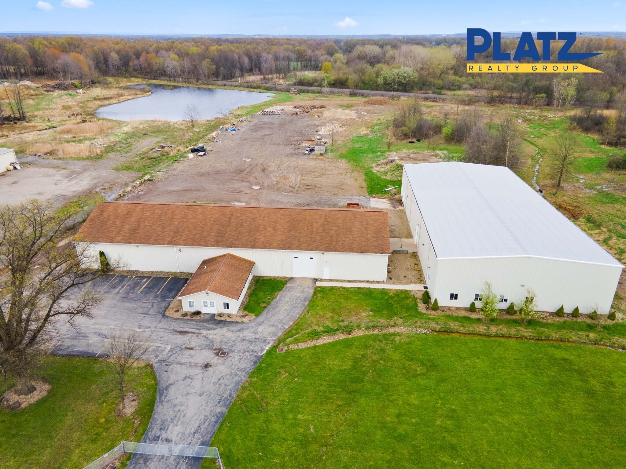 2887 N Salem Warren Rd, Warren, OH for Sale