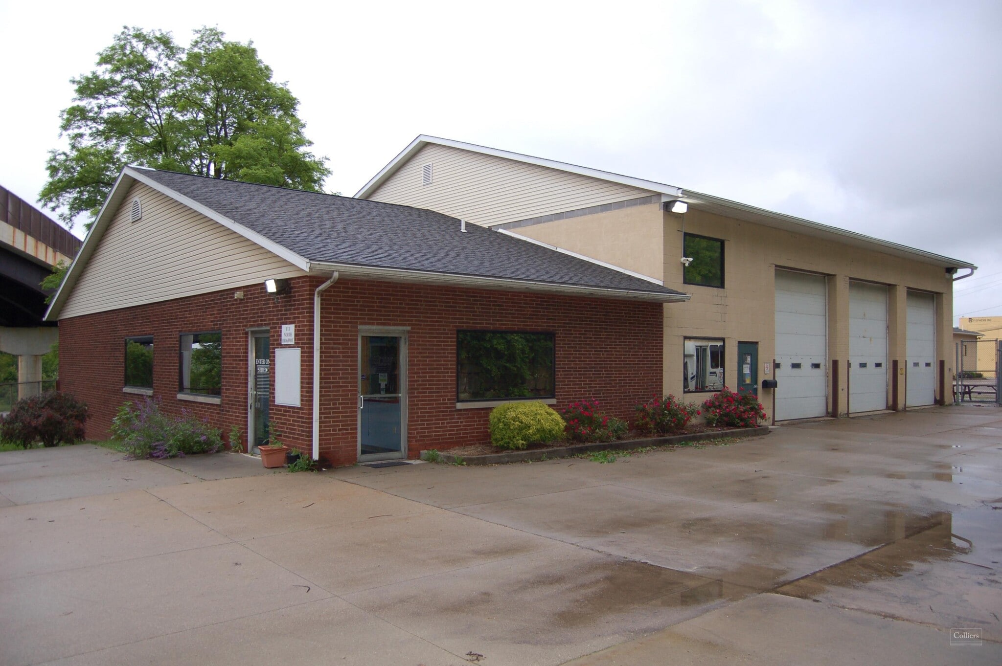 111 N Broadway St, Akron, OH for Rent