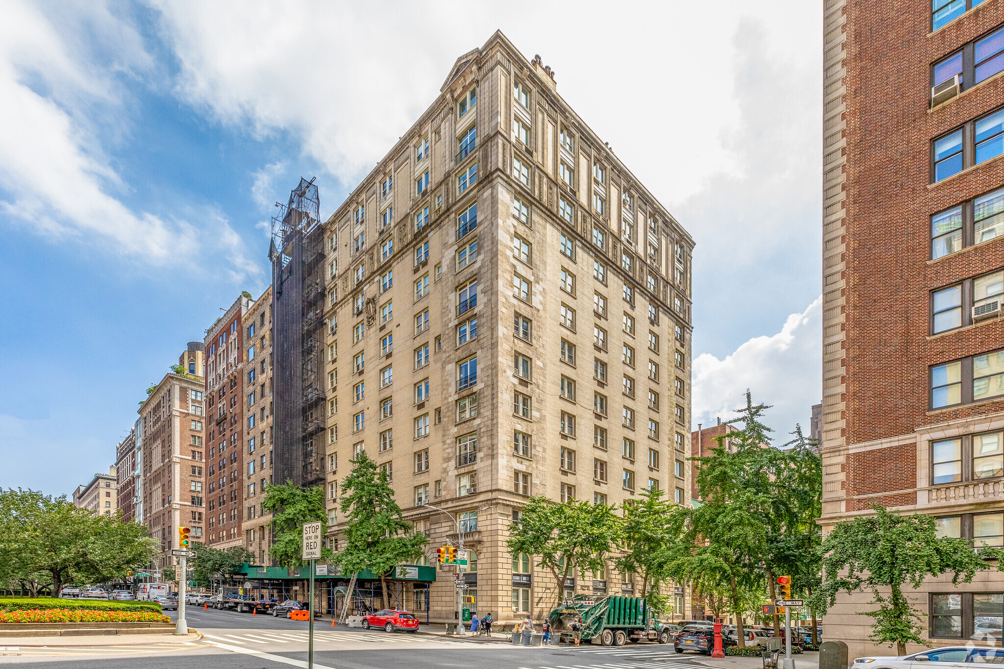 921-927 Park Ave, New York, NY for Sale