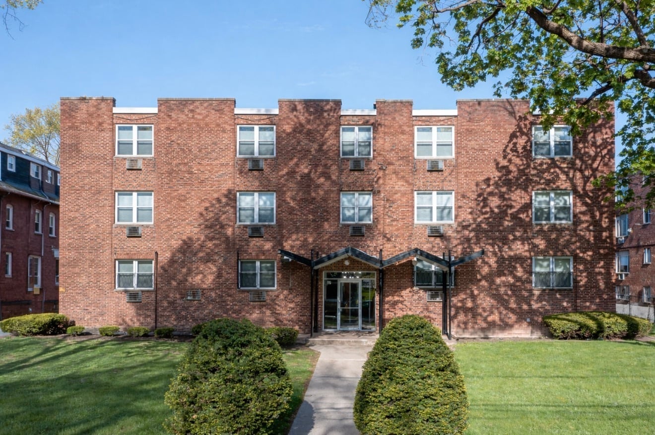 27 Imlay St, Hartford, CT for Sale