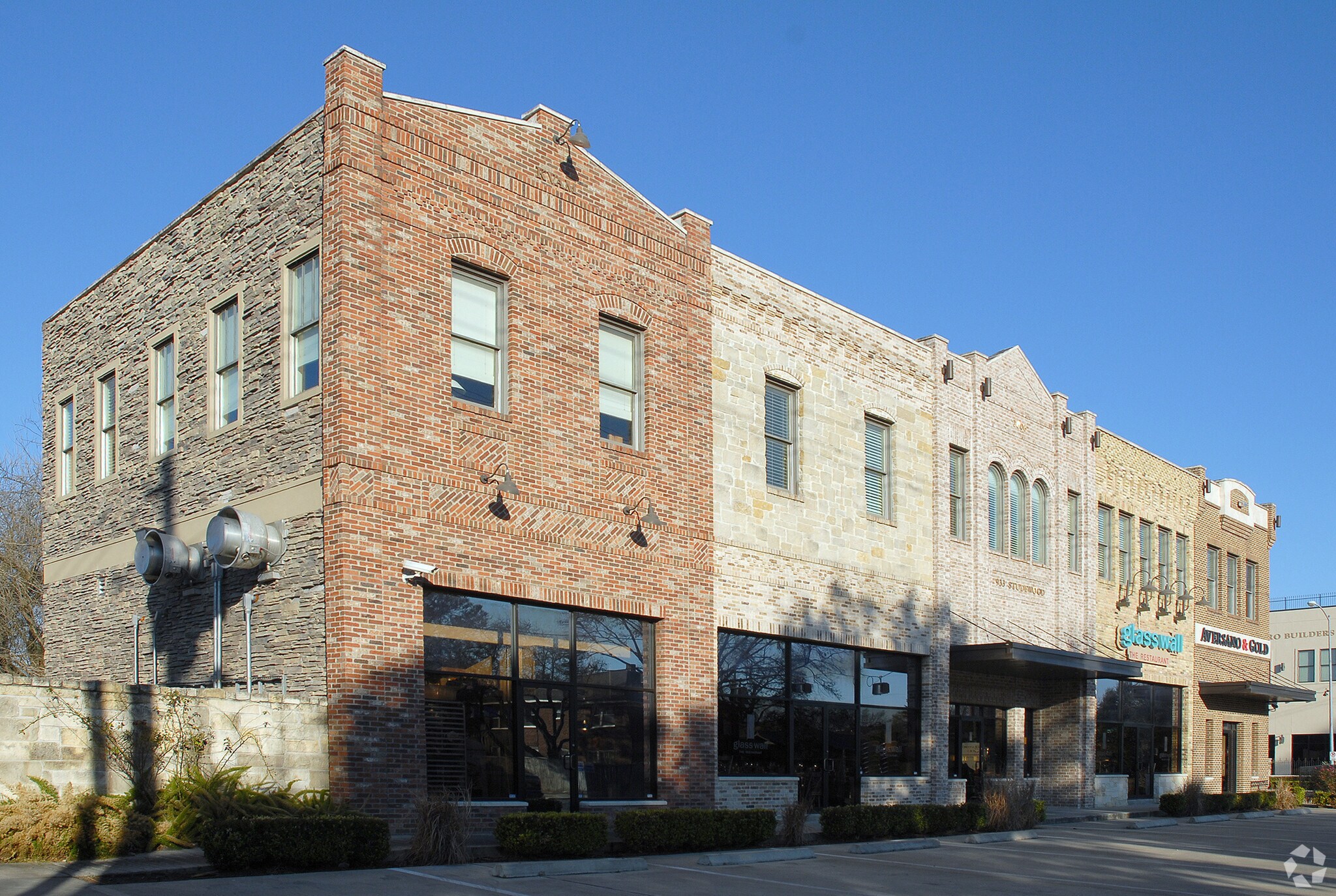 933 Studewood St, Houston, TX for Rent