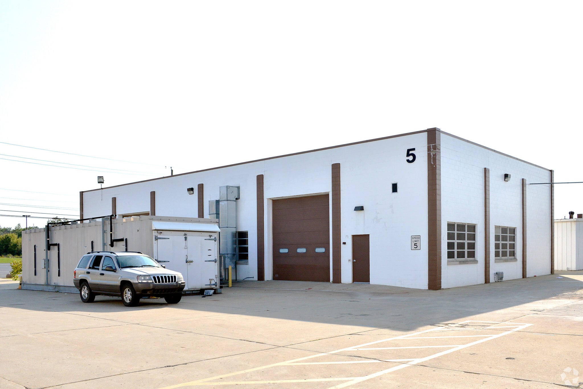 7601 E 88th Pl, Indianapolis, IN for Rent