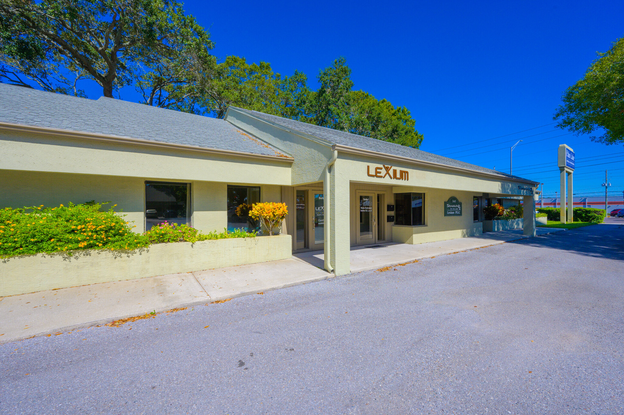 2445 Tampa Rd, Palm Harbor, FL for Rent