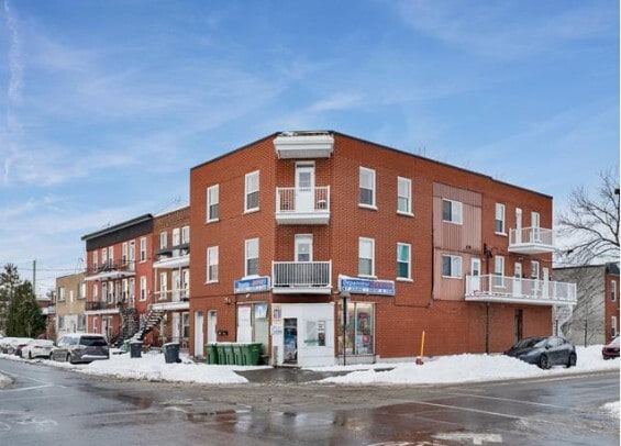 9593-9595 Av Souligny, Montréal, QC for Sale