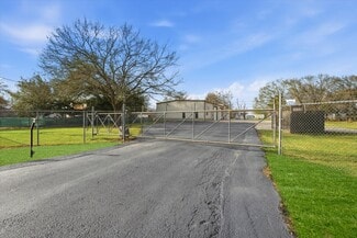 Tomball, TX Warehouse - 14102 Pine Meadow Ln