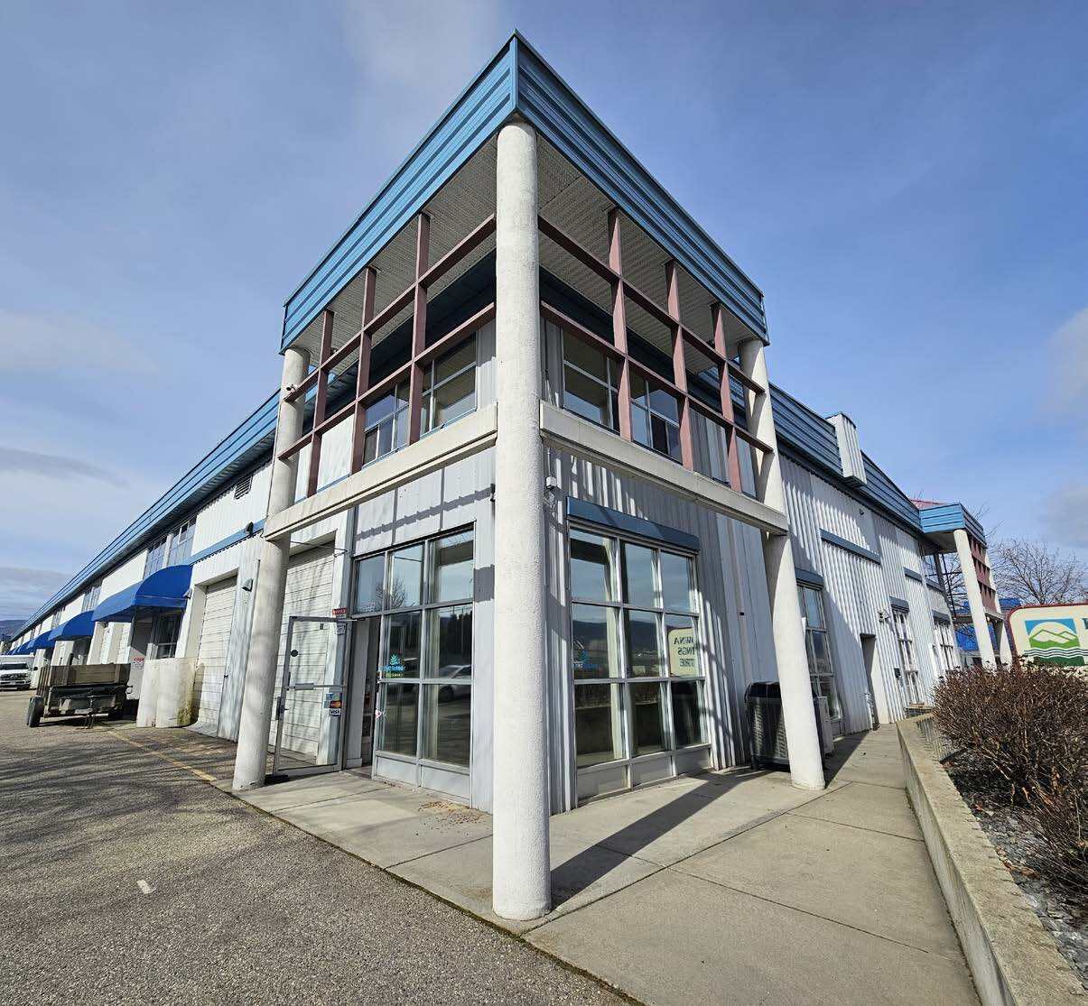 2550 Acland Rd, Kelowna, BC for Sale