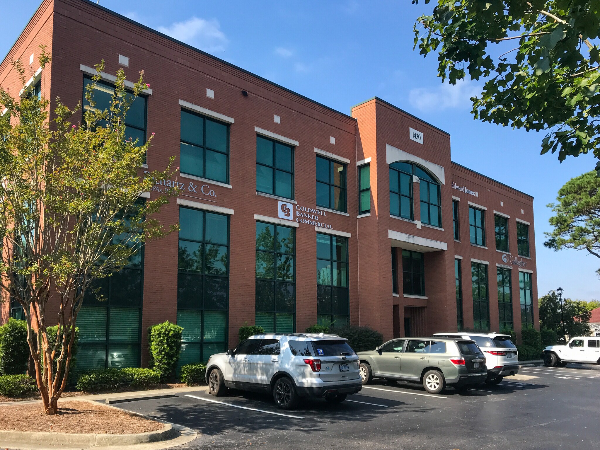 1430 Commonwealth Dr Wilmington, NC 28403 Office Property for Lease