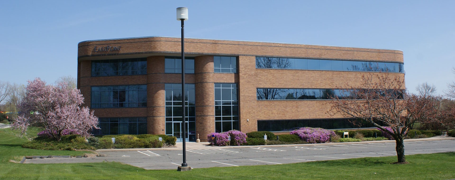 360 Tolland Tpke Manchester, CT 06042 Office Property for Lease on