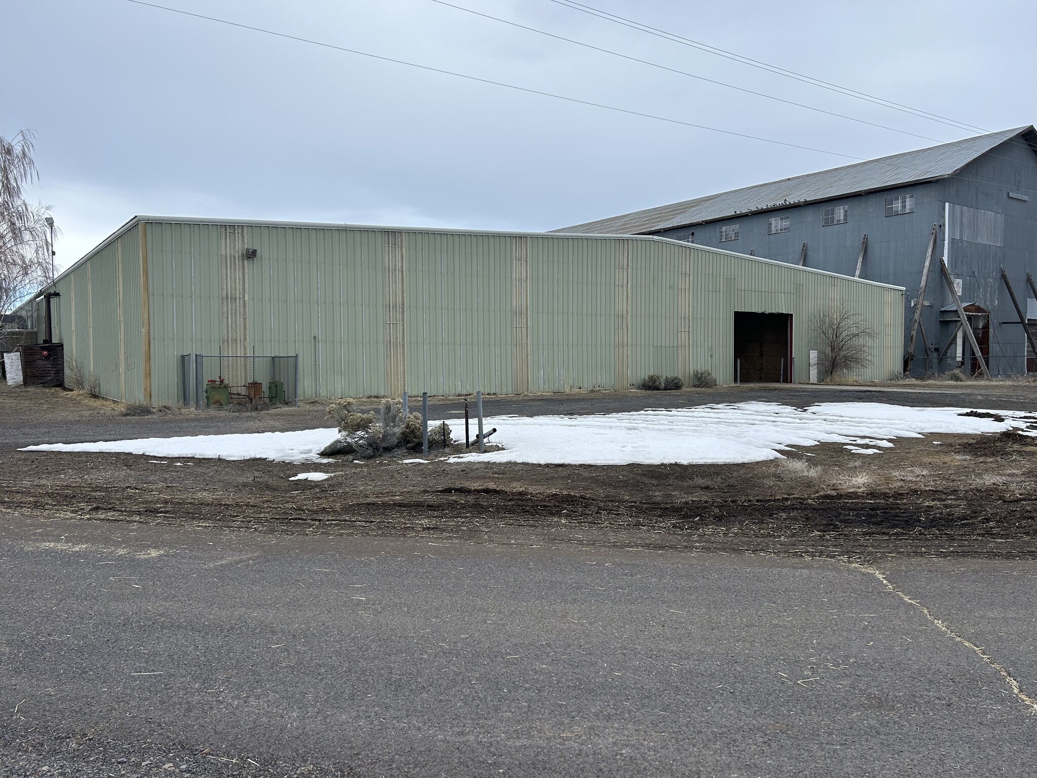 411 Snow Mountain Ave, Hines, OR for Sale