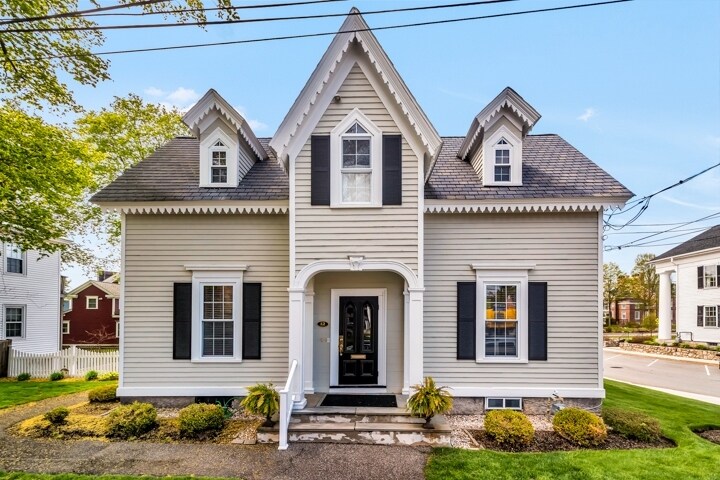 12 Library St, Framingham, MA for Rent