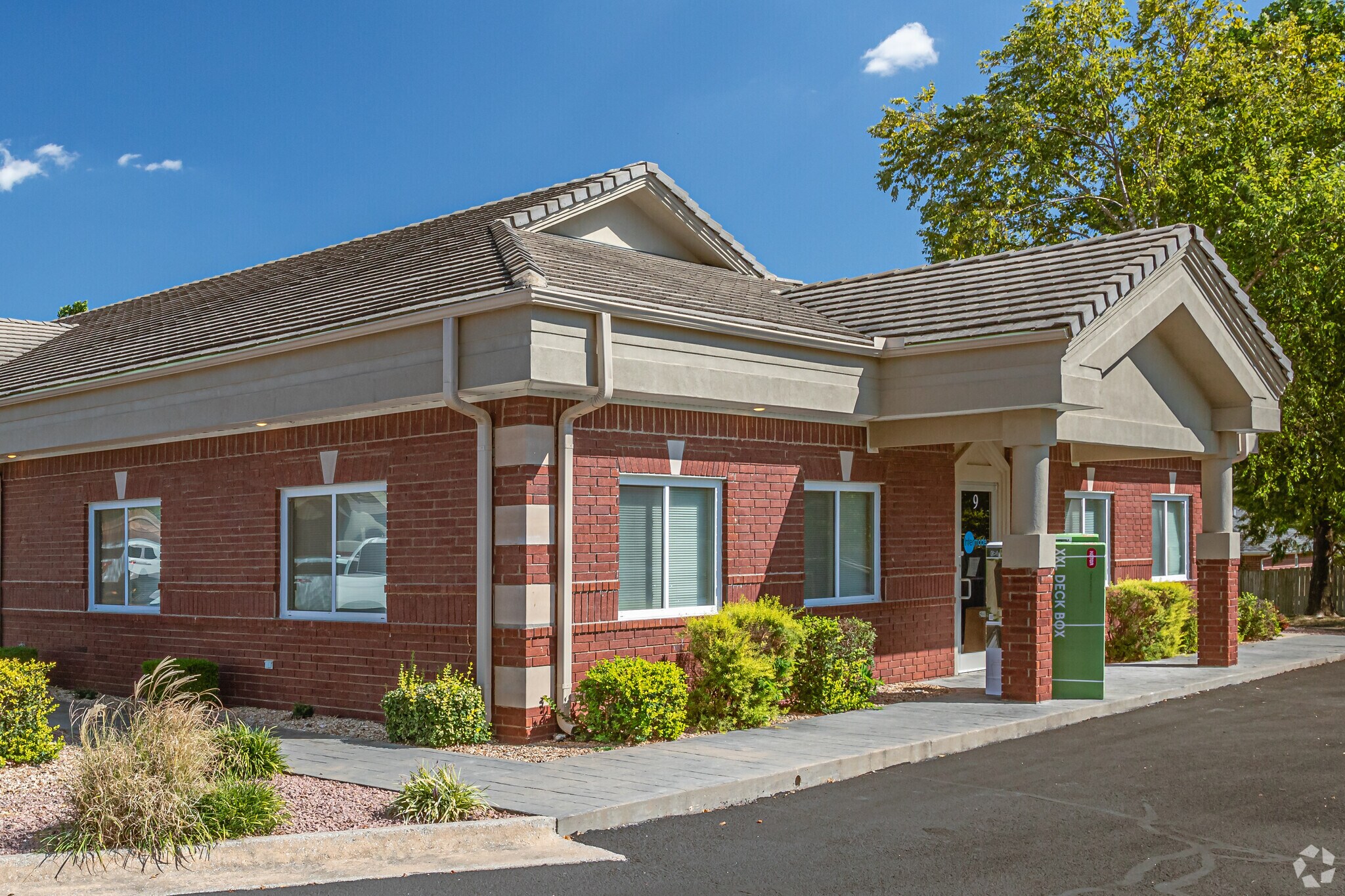1801 SW Regional Airport Blvd, Bentonville, AR for Rent