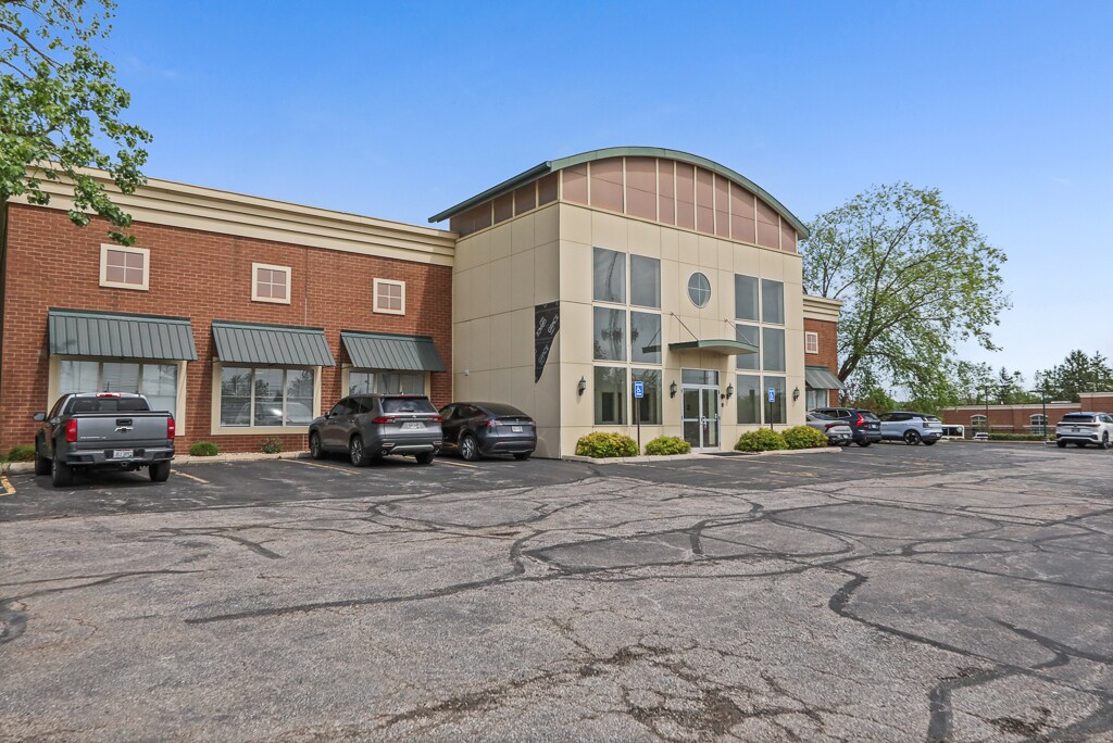 32875 Solon Rd, Solon, OH for Rent