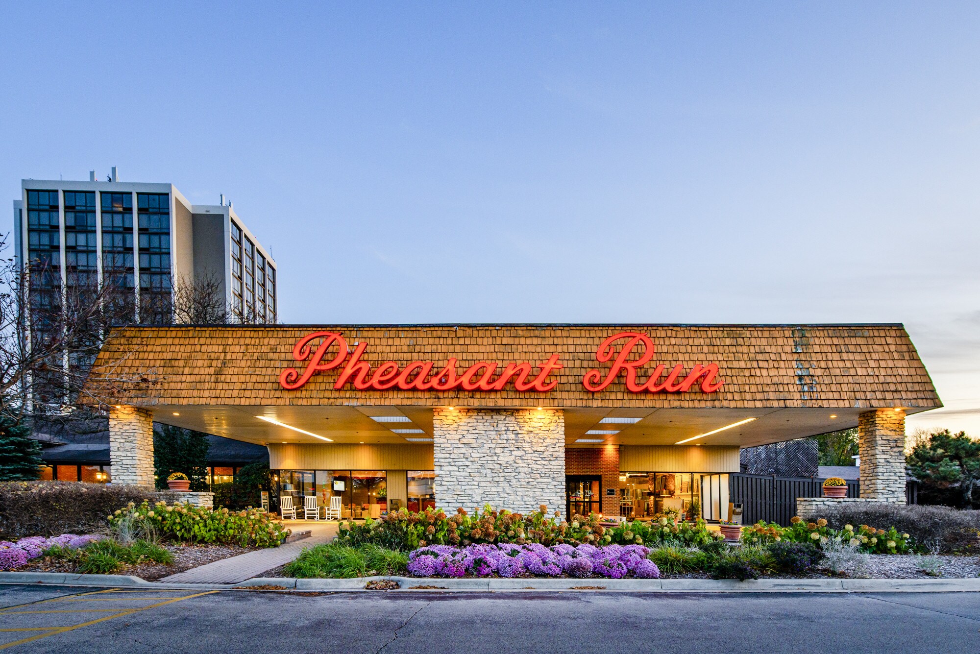 4051 E Main St St Charles, IL 60174 Hospitality Property for Sale on