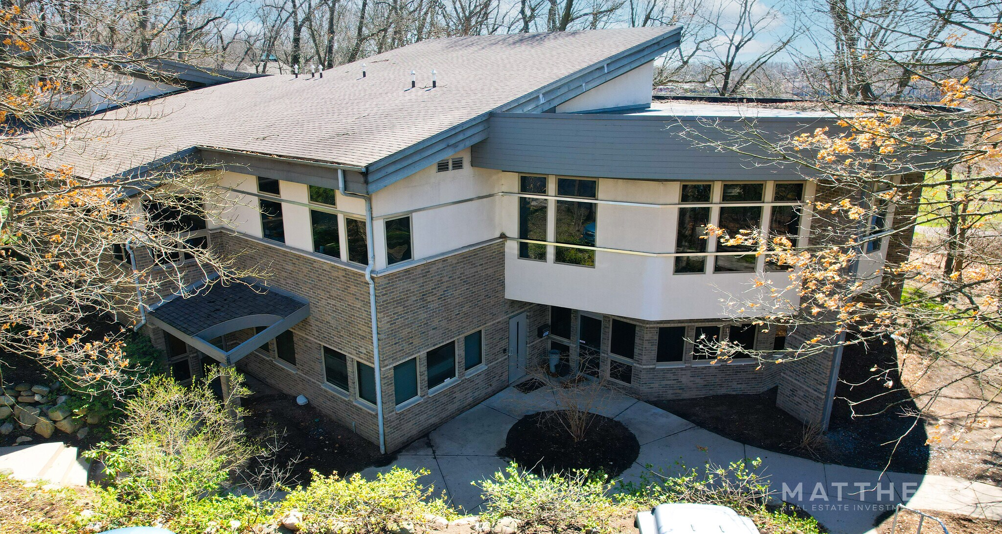 7864 Moorsbridge Rd Portage, MI 49024 Office Property for Lease on