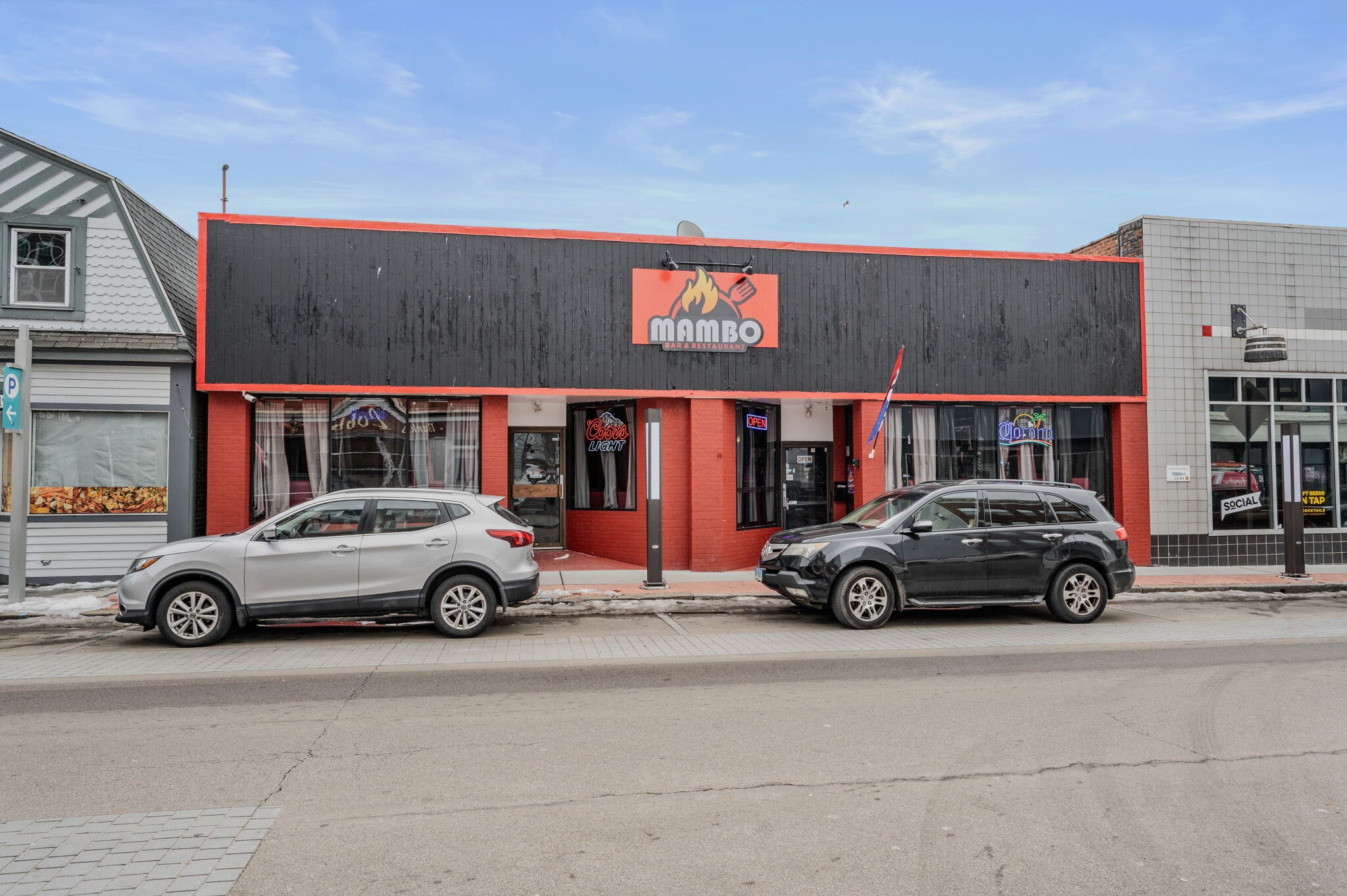 200-204 Bank St, New London, CT for Sale