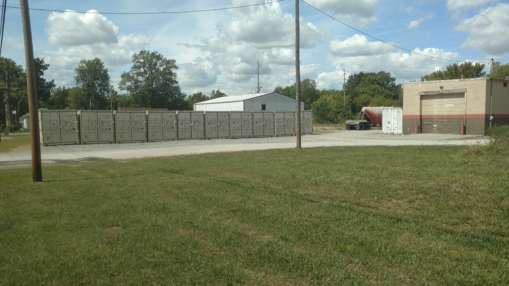 600 S Camp Ave, Olney, IL for Sale