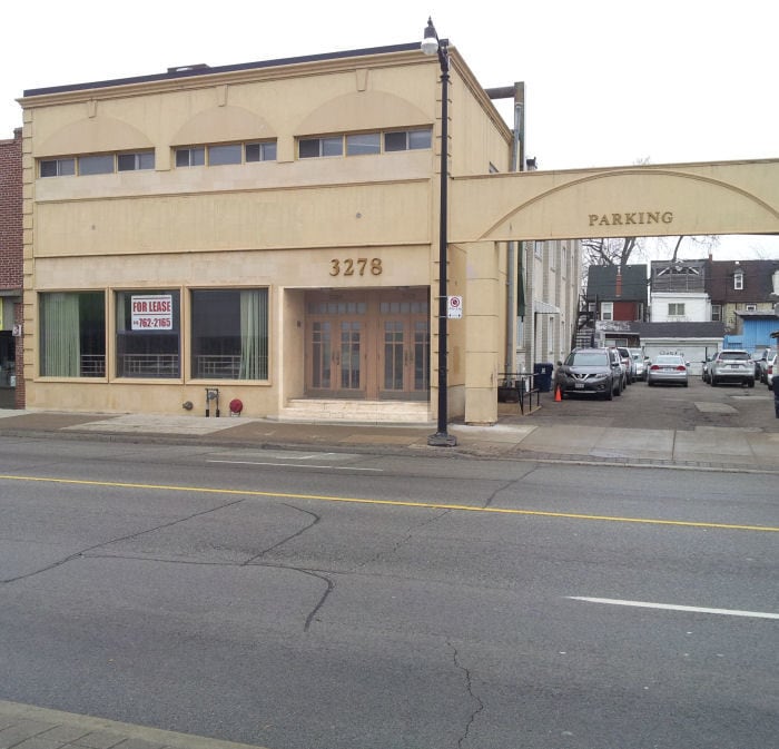 32763278 Dundas St W Toronto, ON M6P 2A4 Retail Property for Lease