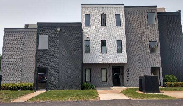 837 S Lapeer Rd, Oxford, MI for Rent