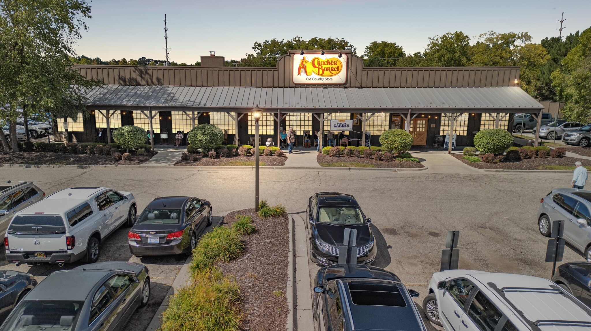 4340 Kenowa Ave SW, Grandville, MI for Sale