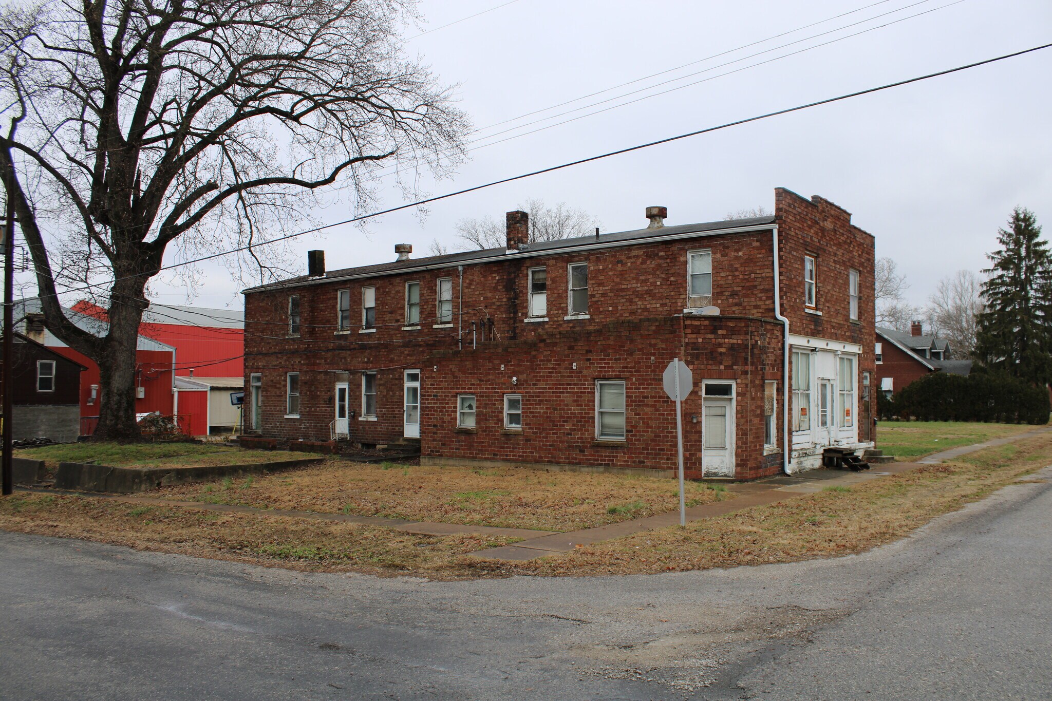 311 Saint Clair St, New Athens, IL for Sale