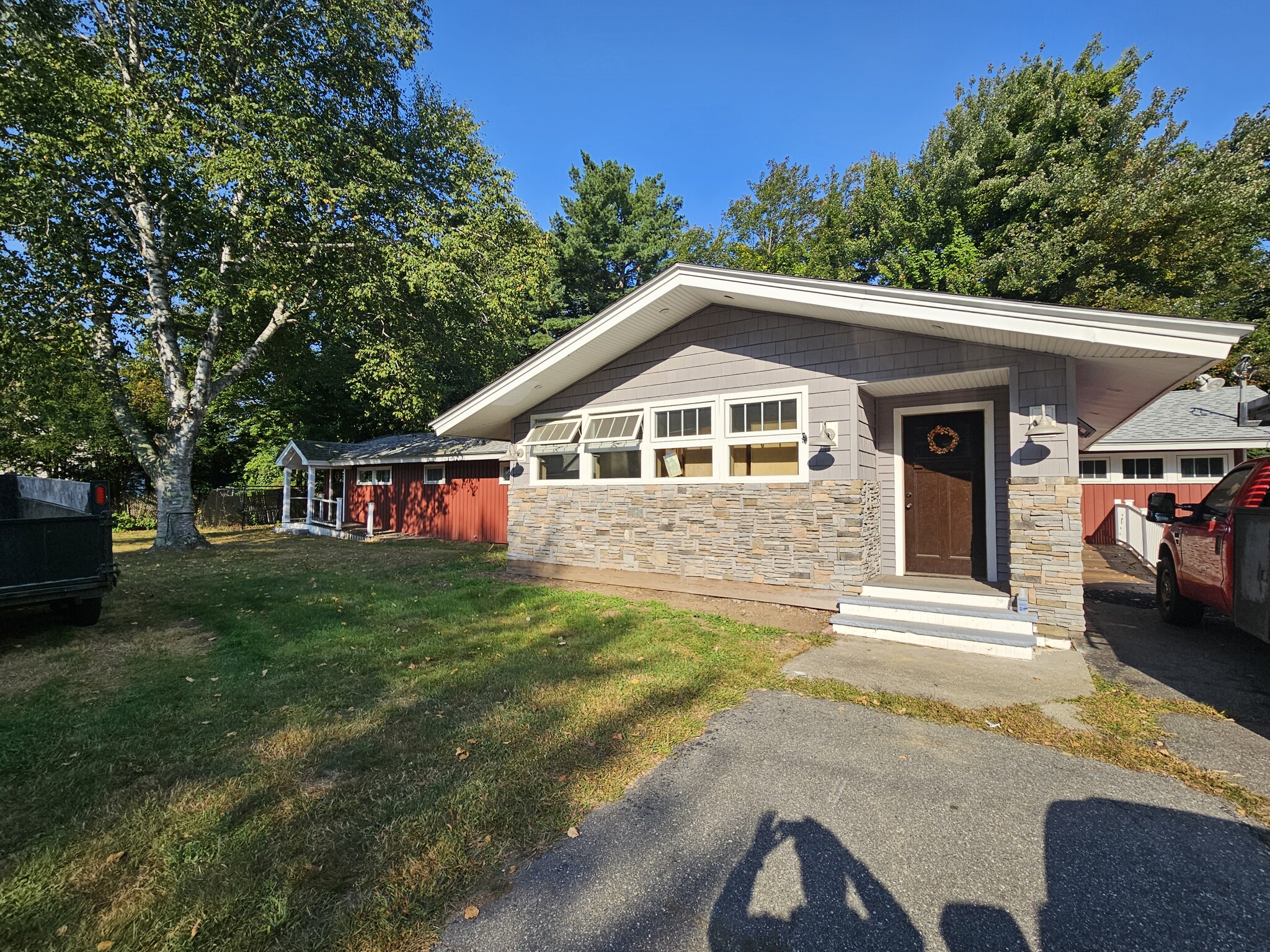 8 Main St, Plaistow, NH for Sale